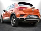 Volkswagen T-Roc 2.0 TDI DSG IQ.DRIVE STANDHZ/ACC/SPUR/NAV - VW T-Roc IQ.DRIVE Gebrauchtwagen