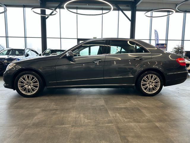 MYAUTOCENTER – Gebraucht- und Jahreswagen mit Werkstattservice in Pfaffenhofen Mercedes-Benz E 220 CDI Limousine BlueEfficiency *2. Hand*SHZ*