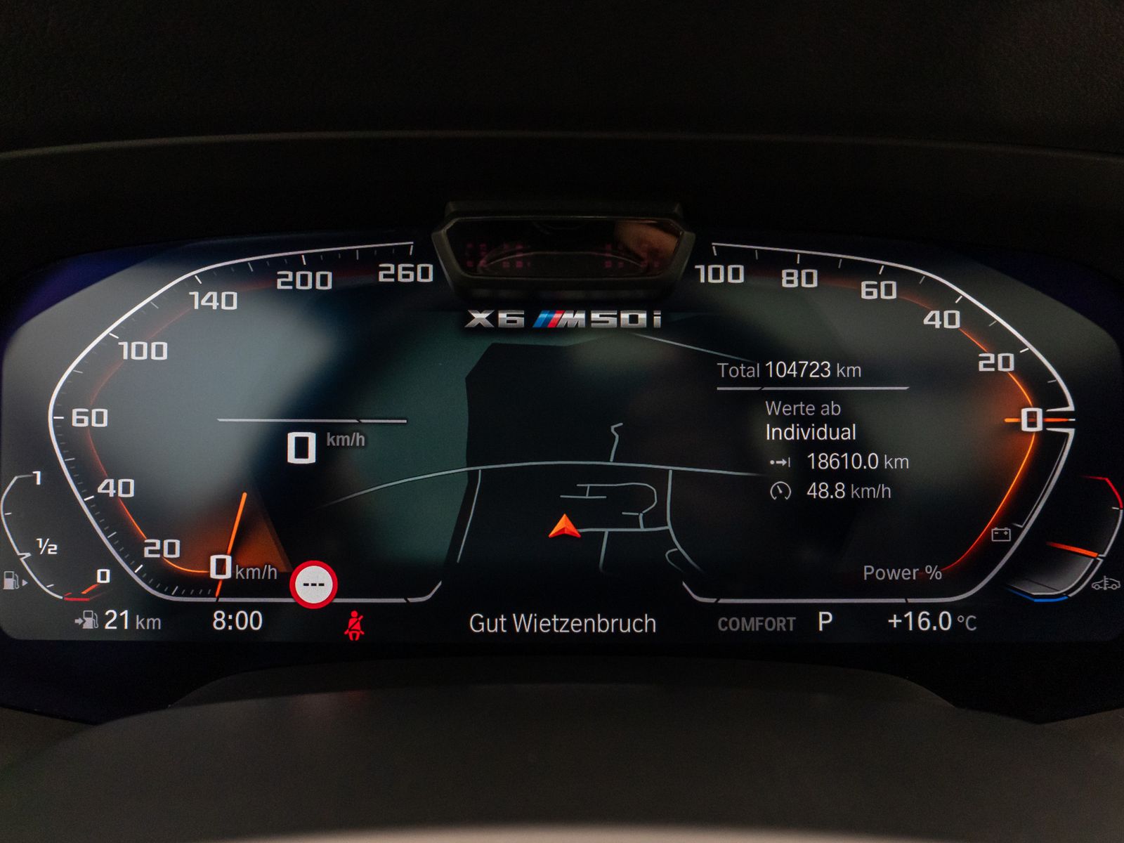Fahrzeugabbildung BMW X6 M50i Panorama Laser 360° DAB H/K HUD 22Zoll