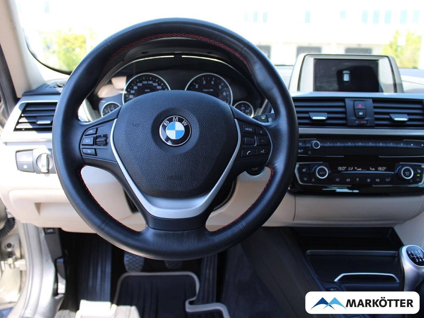 BMW 318 i Sport Line Shadow Touring SHZ/PDC/PDC