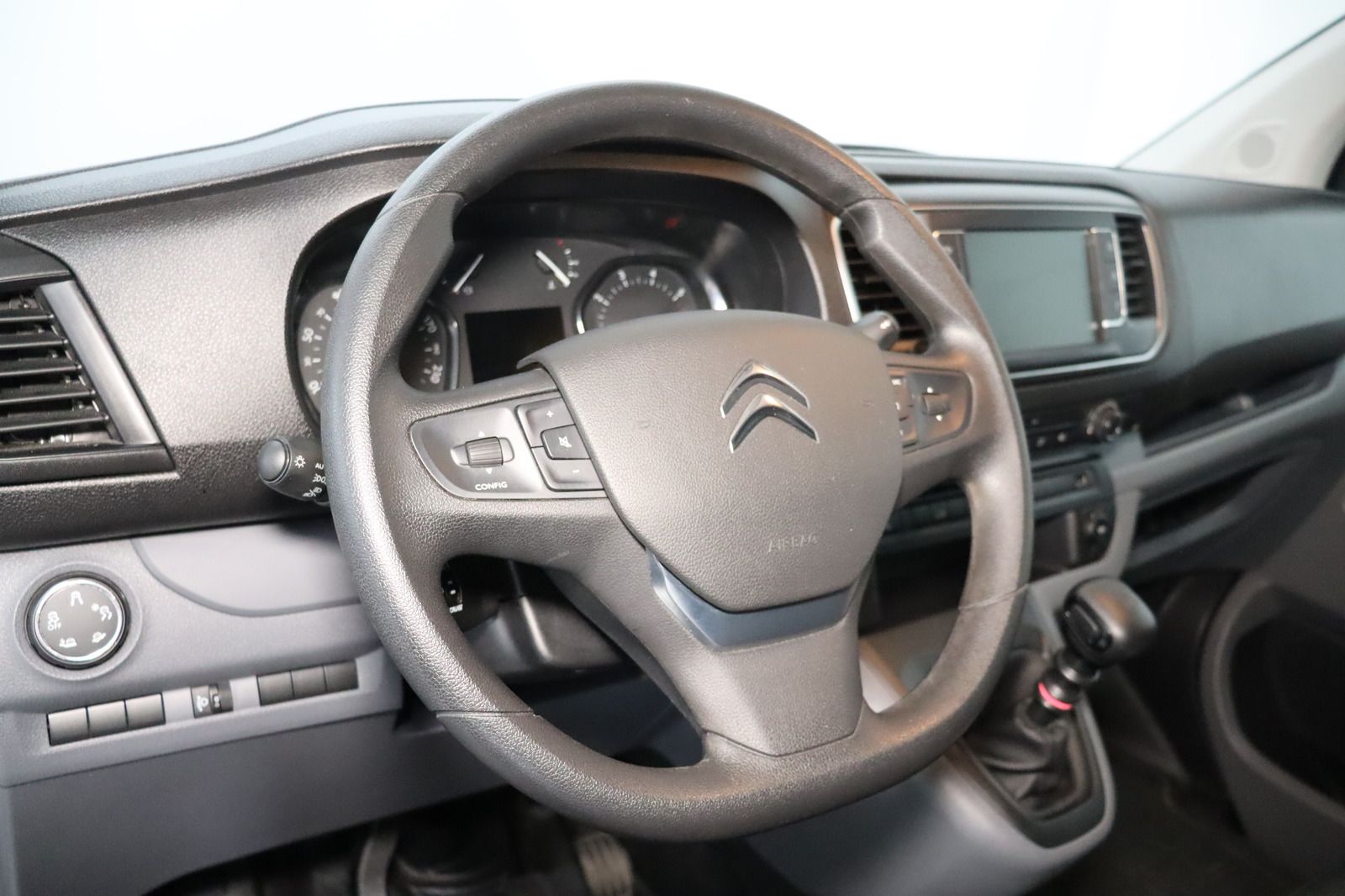 Fahrzeugabbildung Citroën Jumpy Kasten Club L2H1 * Klima * Navi * AHK