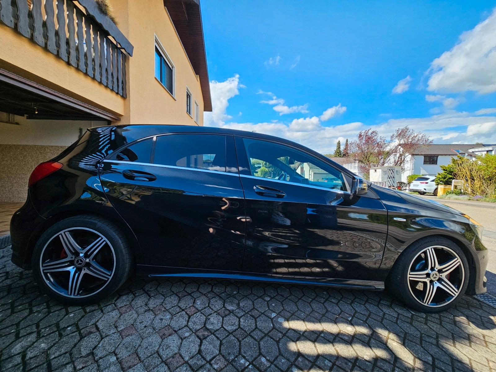 Mercedes-Benz A 250 Sport 4MATIC DCT Sport
