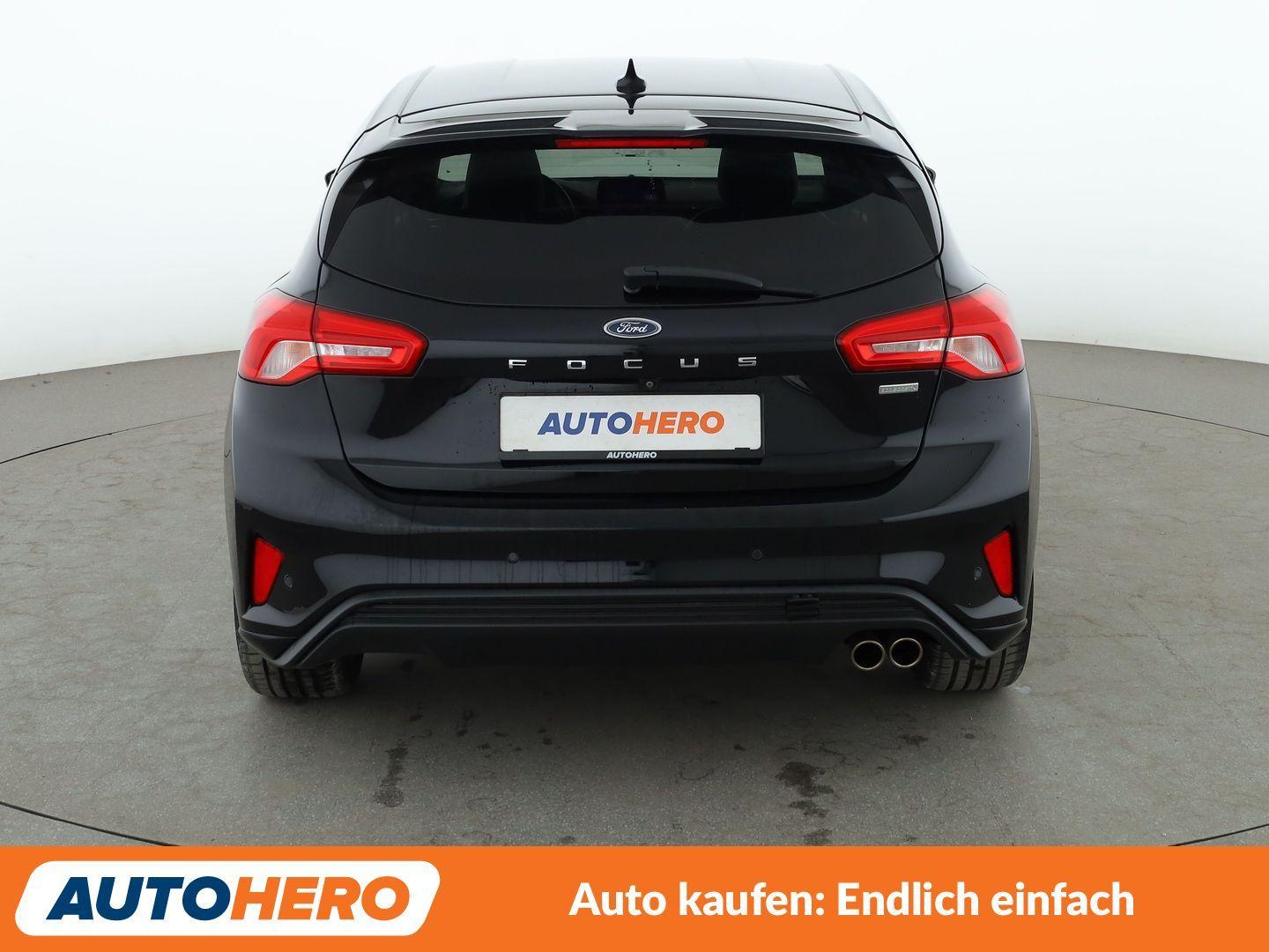 Ford Focus 1.0 EcoBoost ST-Line*NAVI*LED*TEMPO*CAM*
