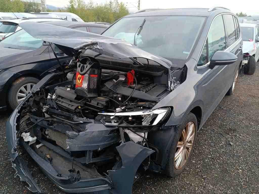 Volkswagen Touran Highline BMT