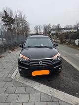 Ssangyong Rodius 2.0 e-XDi 200 Sapphire 4WD Auto Sapphire - Ssangyong Rodius: Van