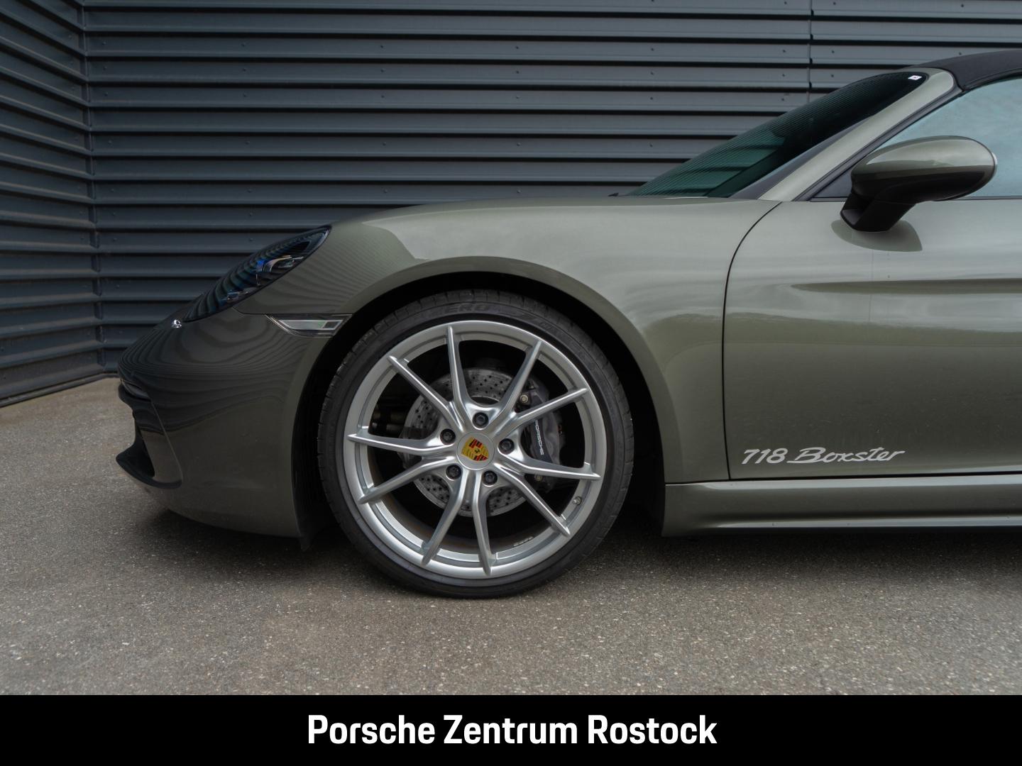 Porsche Boxster 718 PASM Sportabgasanlage Sport Chrono