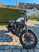 Harley-Davidson Iron 883 Custom - HARLEY-DAVIDSON 883 CUSTOM