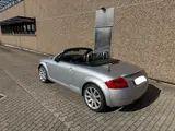 Audi TT Roadster 1.8T 132 kW - - Audi TT Gebrauchtwagen in Hamburg