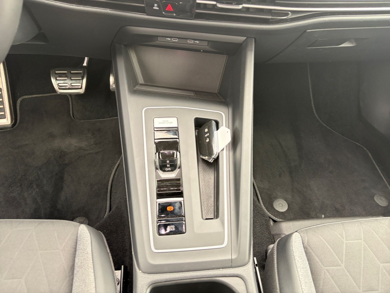 Volkswagen Golf - Bild 12