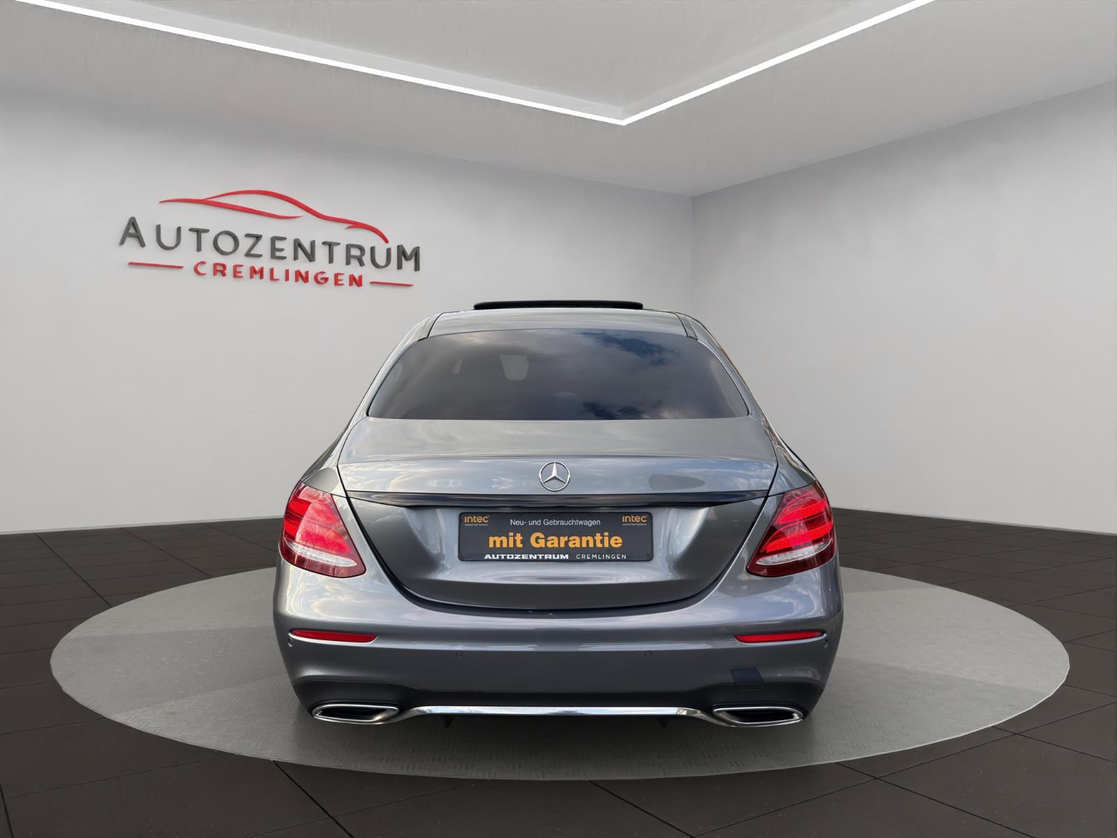 Mercedes-Benz E 220d AMG 9G SHD MULTIB NAVI TOTW CAM TEMP