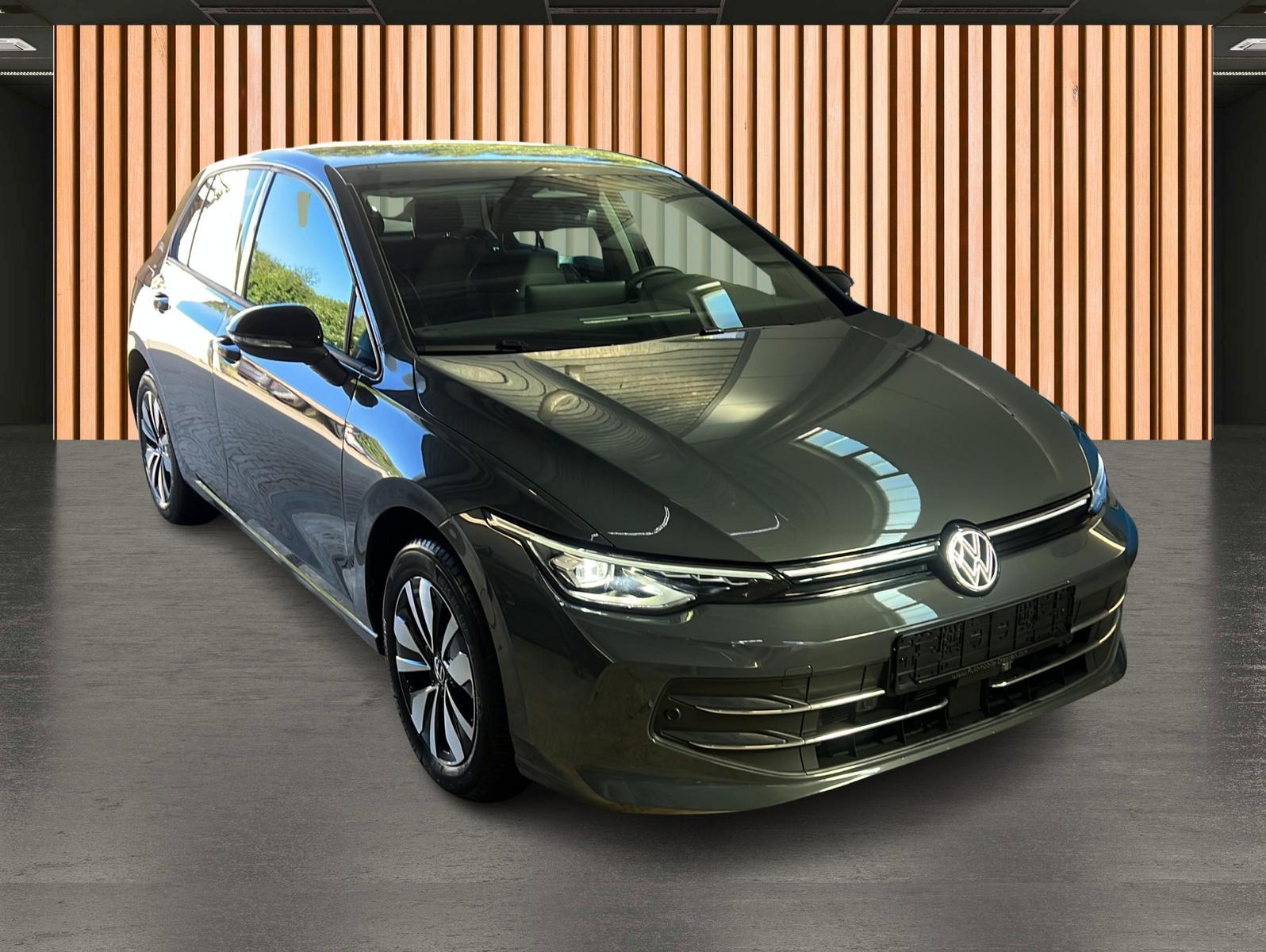 Volkswagen Golf 1.5 TSI mHEV DSG Goal*Navi*LED+*RearView, миниатюра 3