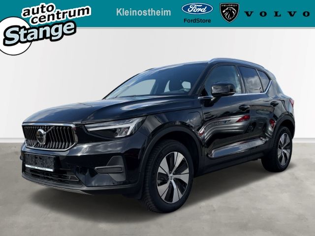 Volvo XC40 Core Recharge Plug-In Hybrid T4 AHK schwenk