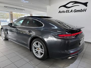 Porsche Panamera - 5