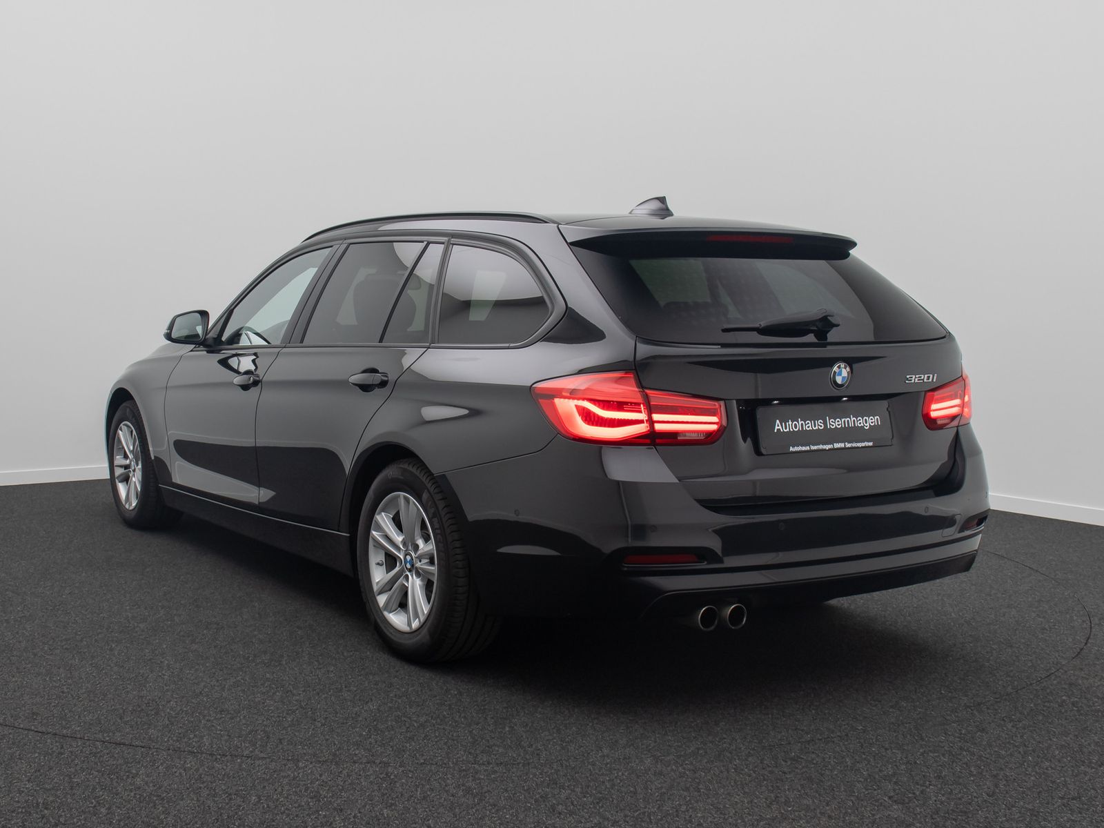 Fahrzeugabbildung BMW 320i GeschwindigReg ParkAss DAB H/K FernlichtAss