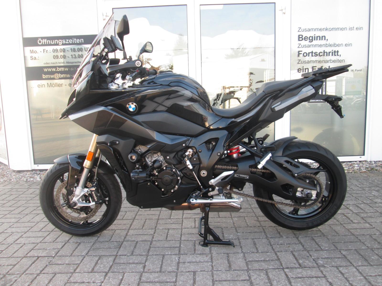 BMW S 1000 XR / Triple Black / Kurvenlicht / LED