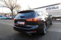 Fahrzeugabbildung Ford Focus Turnier ST-Line X Kamera Navi Carplay ACC