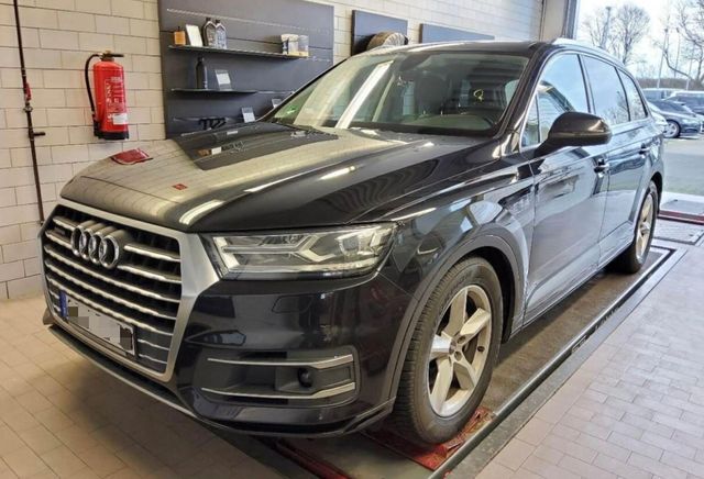 Audi Q7 3.0 TDI quattro - ACC / KAMERA / LUFT / AHK