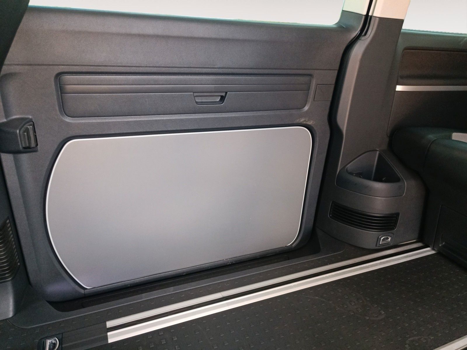 Fahrzeugabbildung Volkswagen California T6.1 4MOTION Beach *LED*AHZV*SHZ