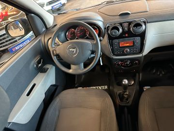 MYAUTOCENTER – Gebraucht- und Jahreswagen mit Werkstattservice in Pfaffenhofen Dacia Lodgy *7-Sitzer*1. Hand*Klima*Radio*