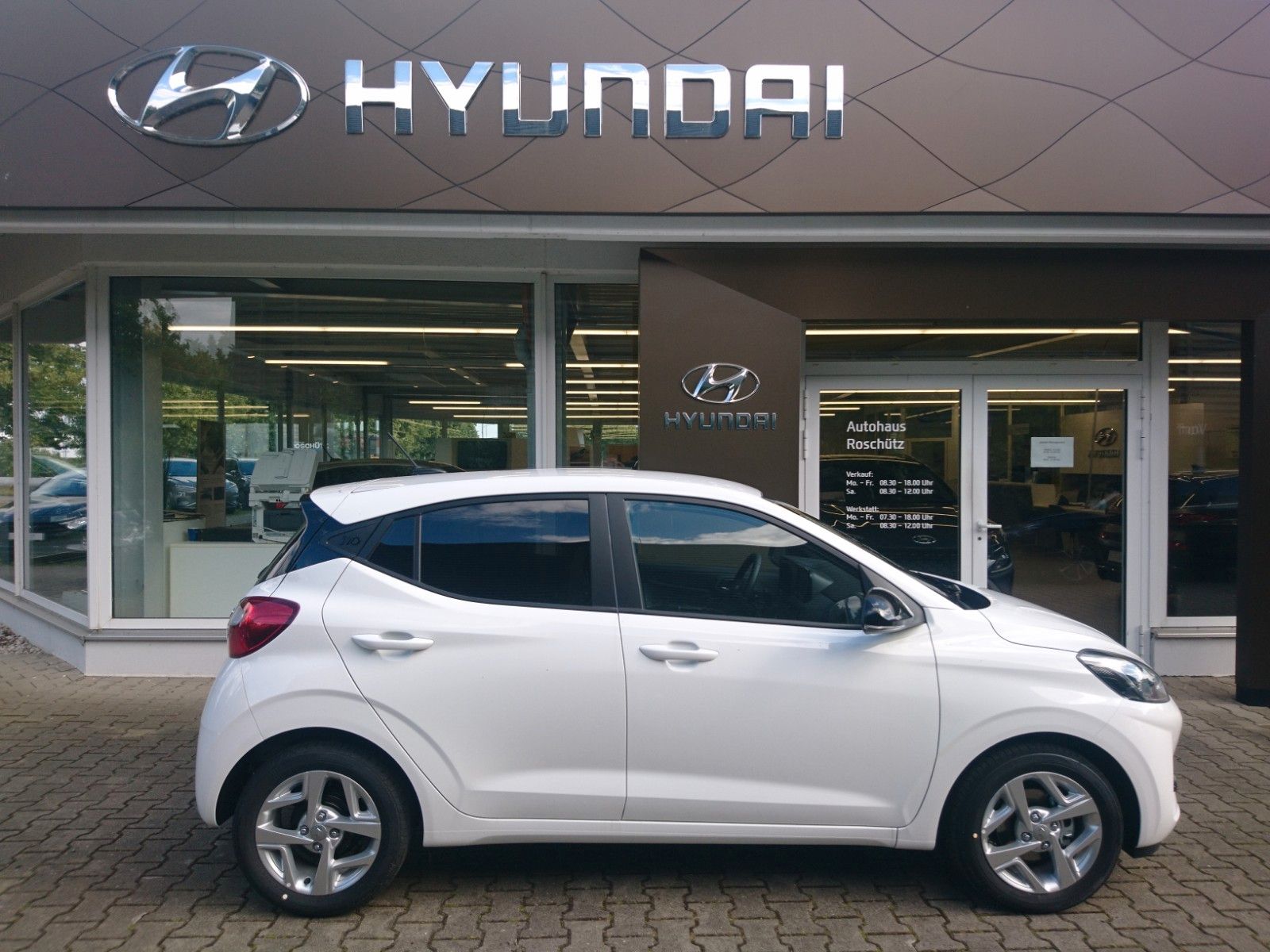 Fahrzeugabbildung Hyundai New i10 1.0 Connect & GO