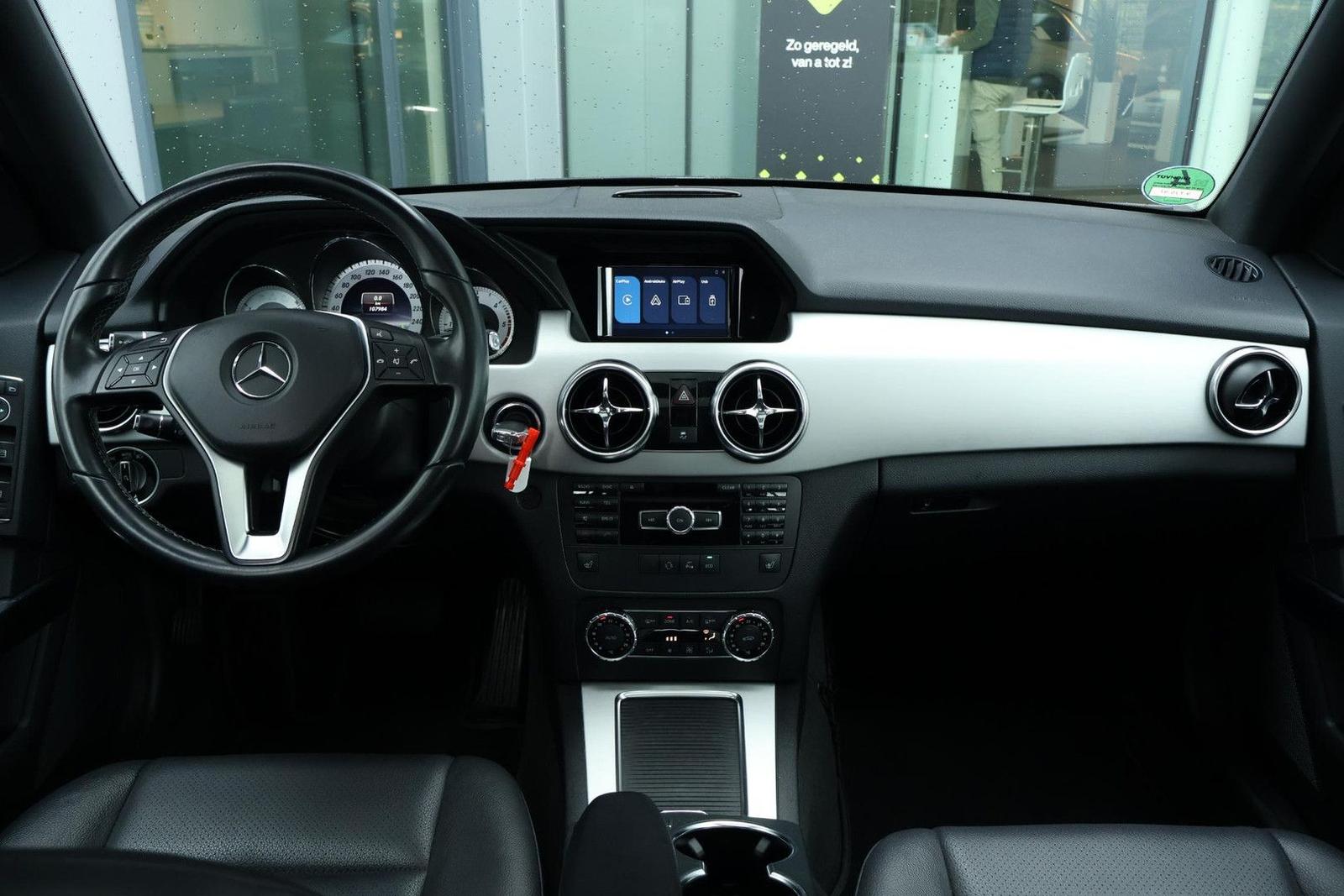 Mercedes-Benz GLK 200 CDI / AMG Line / Panorama / AHK