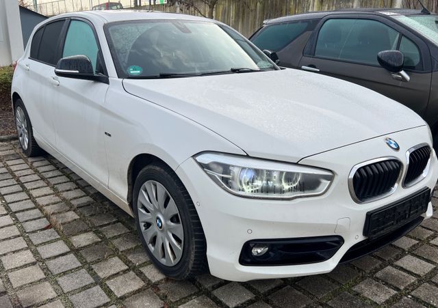 BMW 120i Sport Line 5-trg. *NAVI/LED/GSD/GRA/Kamera*