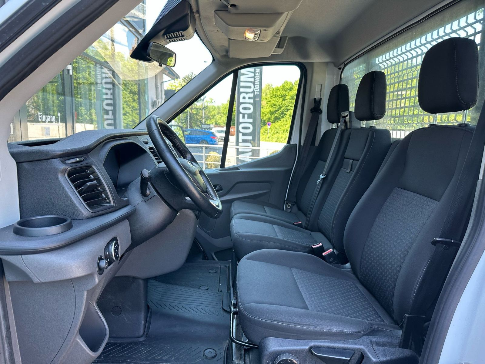 Fahrzeugabbildung Ford Transit 350 L2 PRITSCHE SPRIEGEL PLANE*AHK*KLIMA