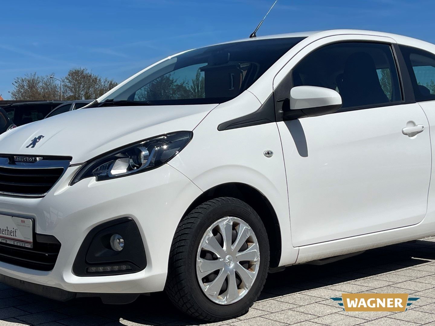 Fahrzeugabbildung Peugeot 108 Active Klimaanlage Isofix Radio