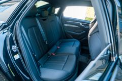 AUDI A6 TDI quattro/ LUFTFAHR./ 21"/ TECH PRO/ S LINE AUDI A6 TDI quattro/ LUFTFAHR./ 21"/ TECH PRO/ S LINE
