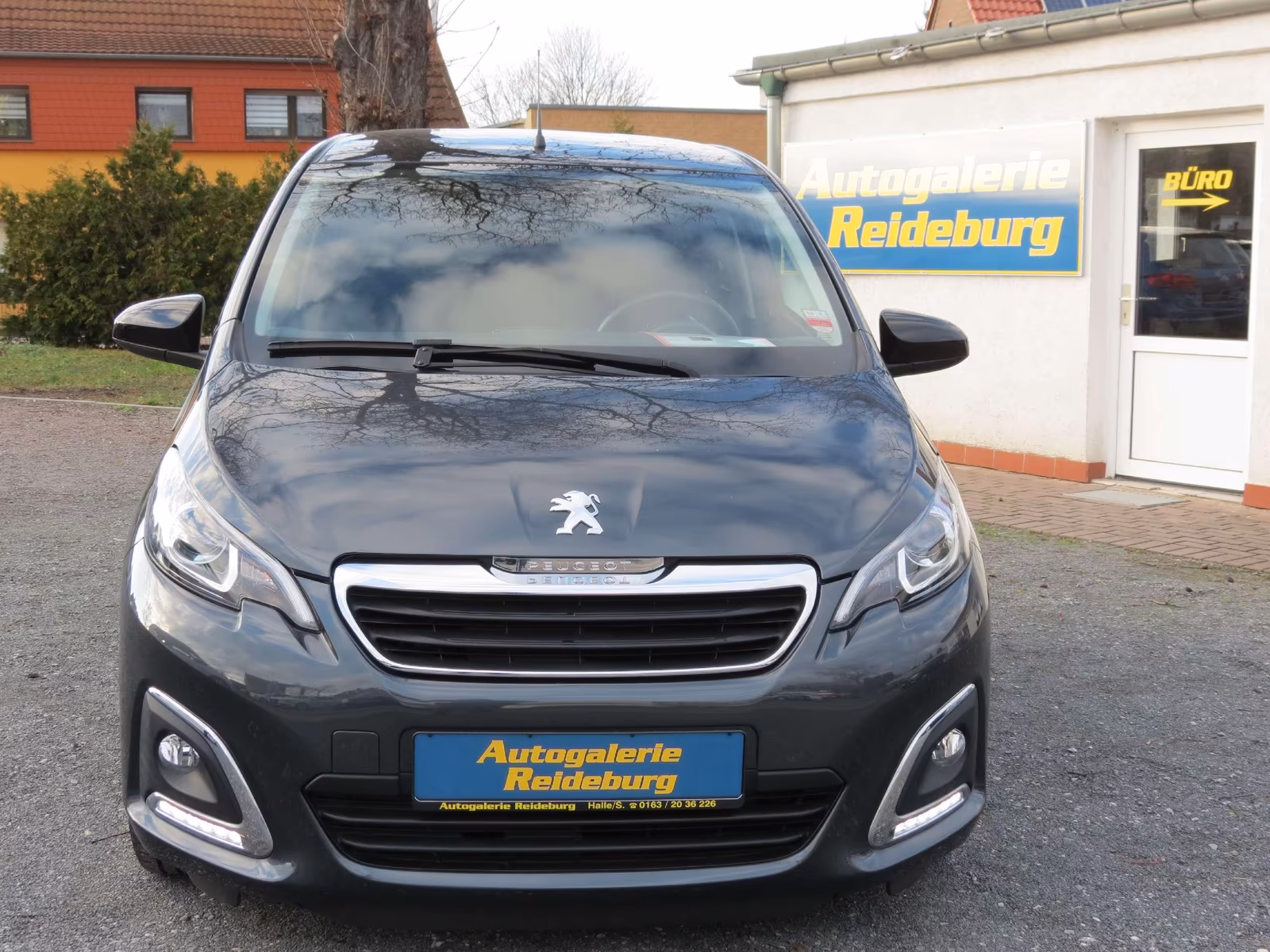 Peugeot 108 Allure 1.Hd.   5trg.  11250km  SHZ.  Klimaau