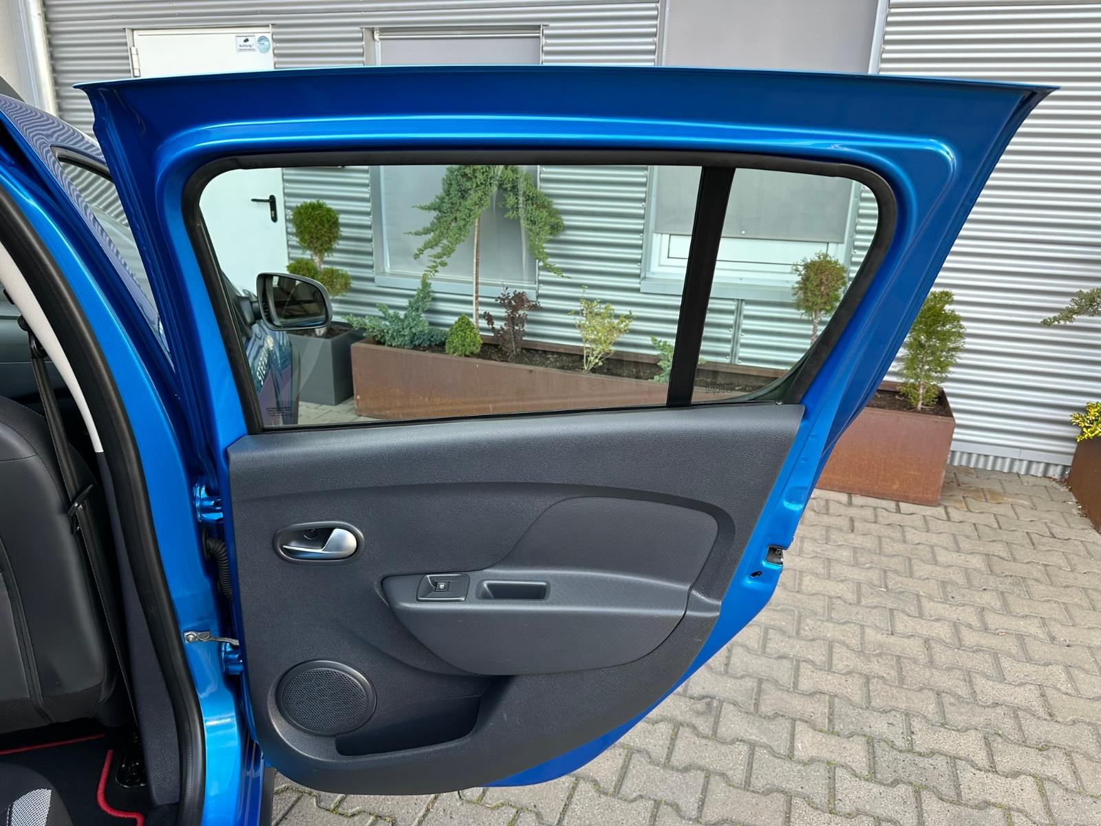 Dacia Sandero 0.9 TCe Stepway Celebration*Navi*Kamera