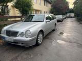 Mercedes-Benz W210 E320 CDI - Mercedes-Benz: Kombi, W210