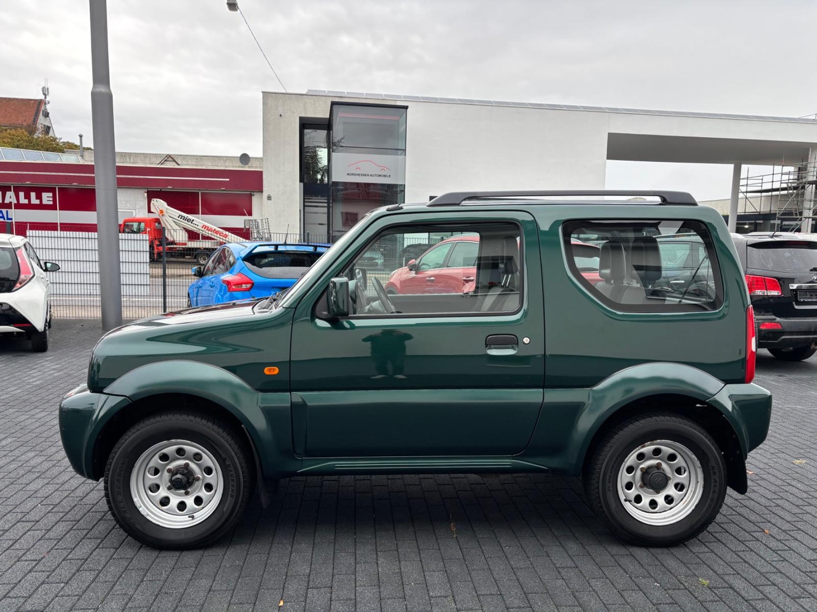 Suzuki Jimny 2007 — двигун 1.328 cm³, 86 HP (63kW)