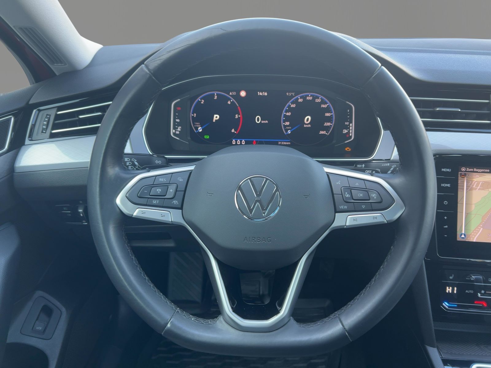 Volkswagen Passat Variant - Bild 10
