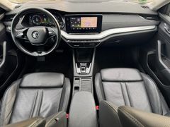 SKODA Octavia Combi 2.0 TDI Style*HEAD UP*MATRIX*