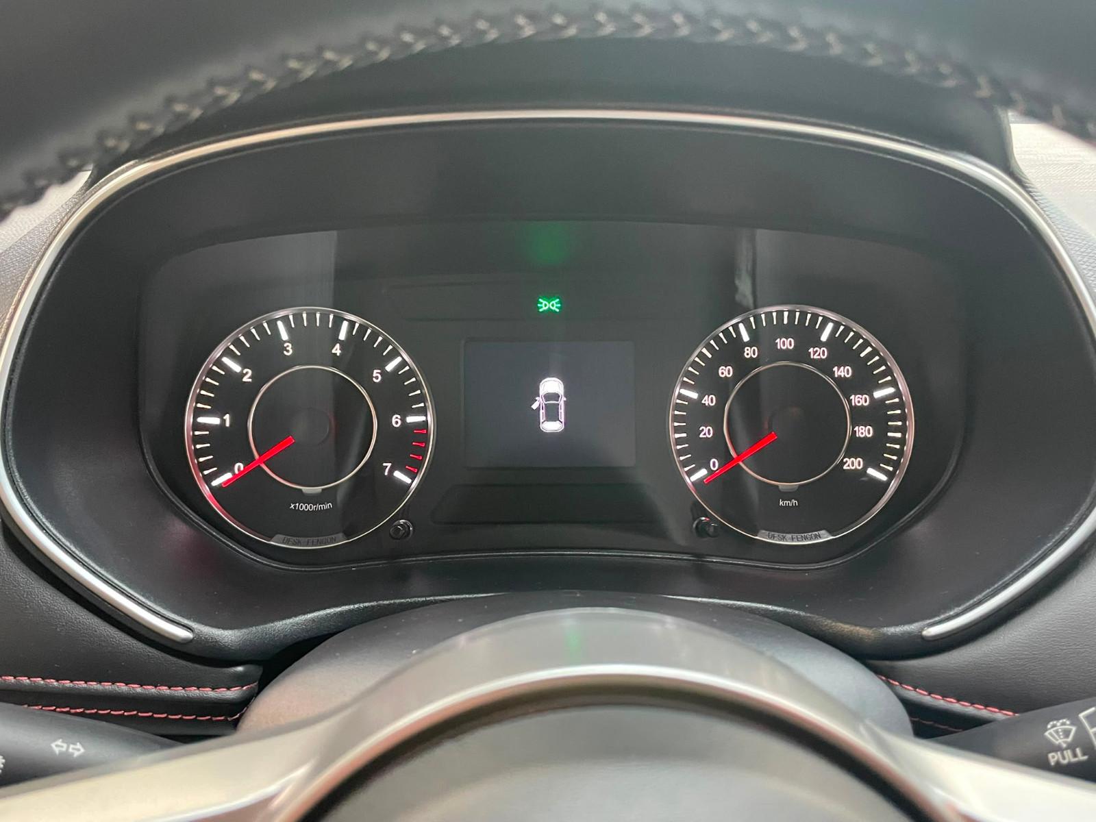 DFSK Fengon 500 / 2.HD/CARPLAY/Navi/LED/Kamera