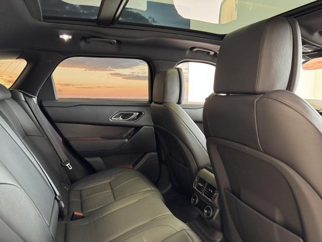 Foto Nummer 12: LAND ROVER Range Rover Velar