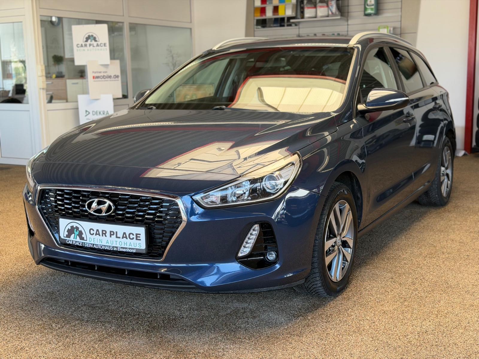 Hyundai i30 cw Family + / Automatik