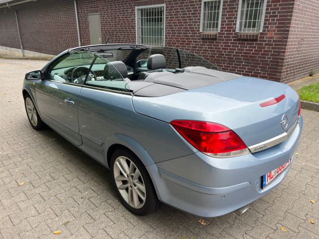 Opel Astra H Twin Top Cosmo.1 Hand. Voll Leder schwar