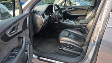Audi Q7 - 6