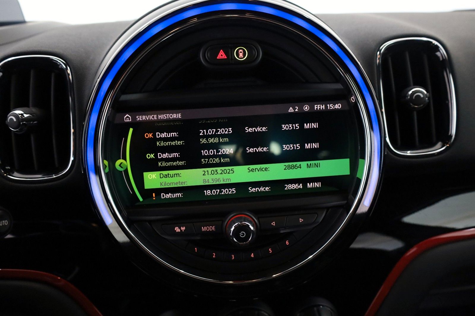 Fahrzeugabbildung MINI Countryman JCW Leder,Navi,LED,Panorama,HUD,SH