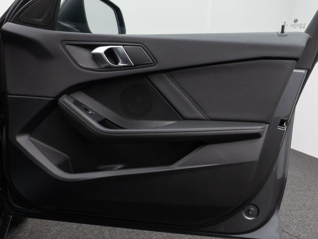 Foto Nummer 31: BMW 118i
