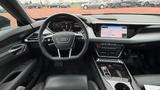 Audi e-tron GT quattro 93,4 kWh Matrix|Bang&Olufsen|L - Audi e-tron GT mit Panoramadach