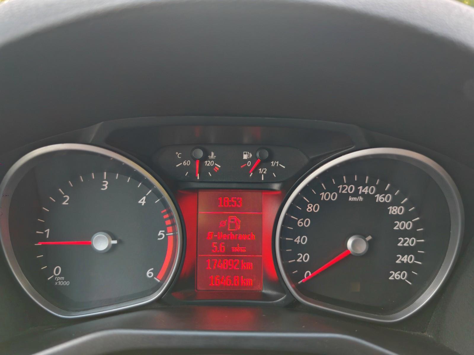 Ford Mondeo 2014 — photo 15
