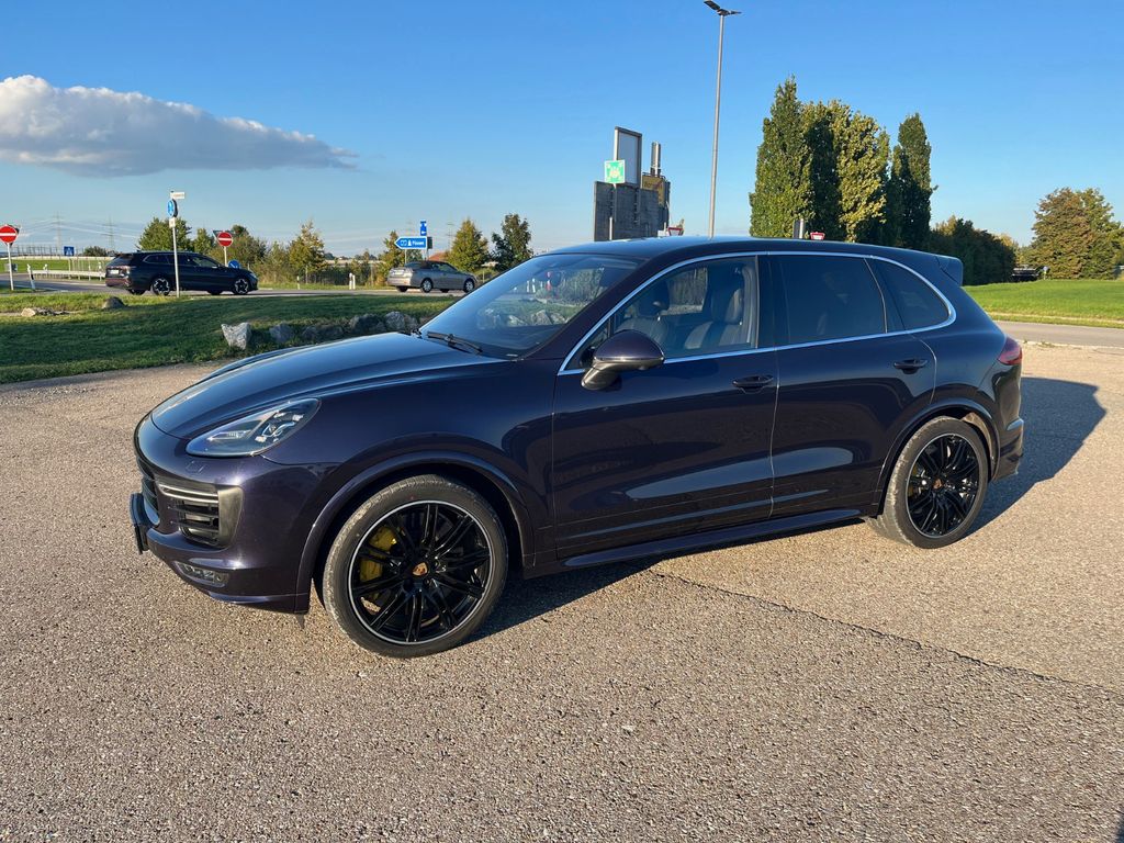 Image of Porsche Cayenne