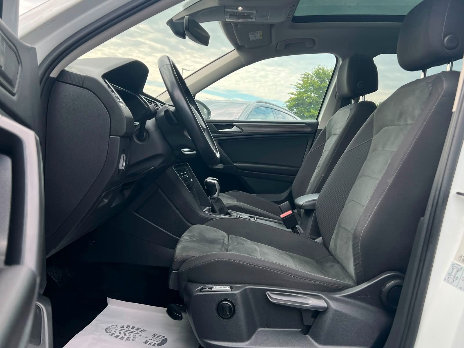VW TIGUAN ALLSPACE ELEGANCE 4MOTION-PANORAMA-LED