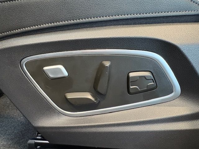 Fahrzeugabbildung Renault Scenic E-Tech 100% ele Techno 220 Long Range