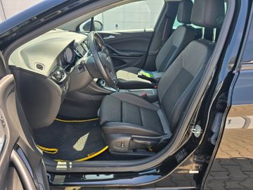 Opel Astra - 11