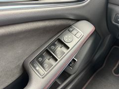 Fahrzeugabbildung Mercedes-Benz CLA200 ShootingBrake AMG-Line DCT Night LED Navi