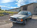 Mercedes-Benz 280 E - Mercedes-Benz 280 aus 1980: 280e